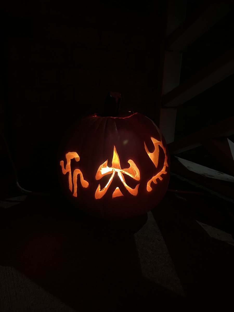 Dragon pumpkins!

Pumpkin is a tough medium, but I think this counts as art.