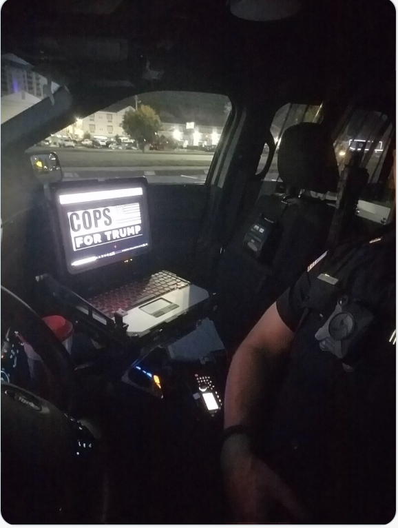 US4_EF's tweet photo. #CopsForTrump https://t.co/h7ViqIgcgi
