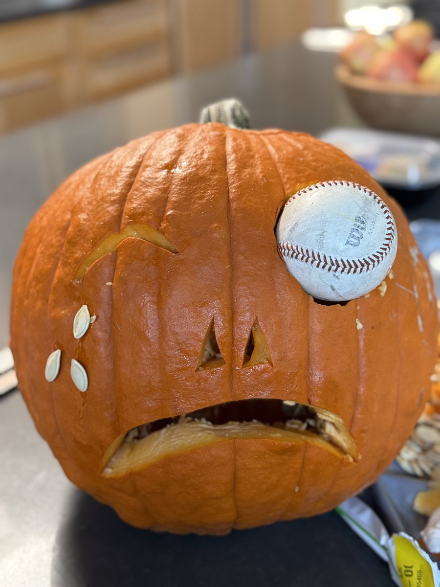 My mom’s got mad skills. 🎃⚾️
