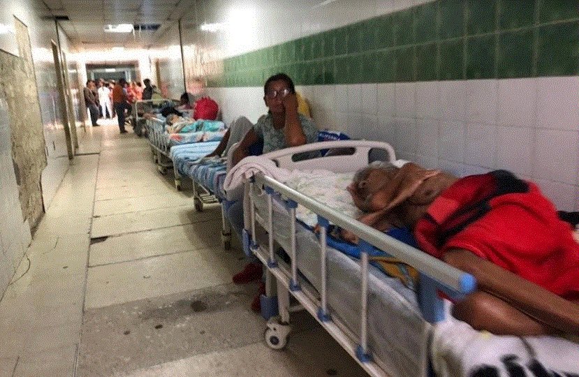 MedicosUnidosVe's tweet photo. Nuestras etiquetas de hoy son mucho más serias de lo que imaginan. Nada más costoso que enfermar en un país cuya estructura de salud está devastada, entre inflación, pobreza y una salud pública depauperada (no es Halloween, es terror real) #MejorNoEnfermarse #SaludDestruida https://t.co/KUnDAvNmeR