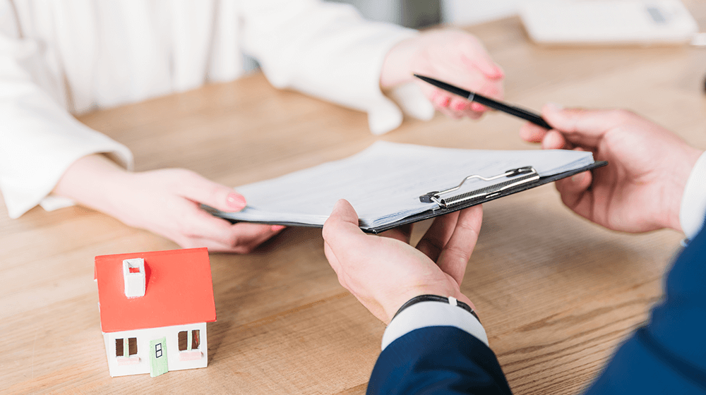 How to Make Money in Real Estate dlvr.it/TFxLgP #SmallBusinessFinance <a href="/smallbiztrends/">Small Business Trends</a>