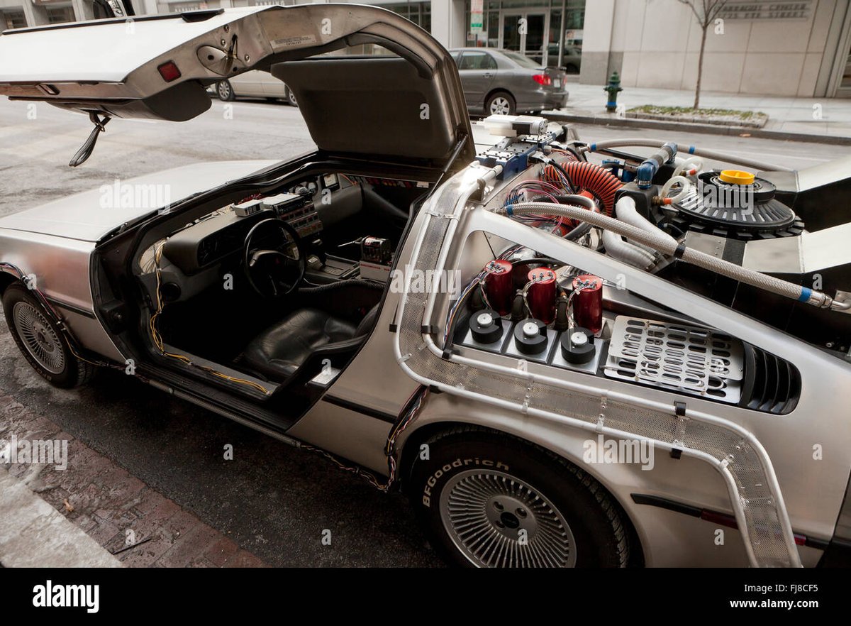 StormChaserbook's tweet image. More Presidential Predictions, or: I borrowed a time machine!

markrhunter.blogspot.com/2024/10/more-p…

And no, the winner is NOT going to be who you expect.

#humorwriting #politics #Presidents #humor #election #2024Election #parody #Presidentialelection