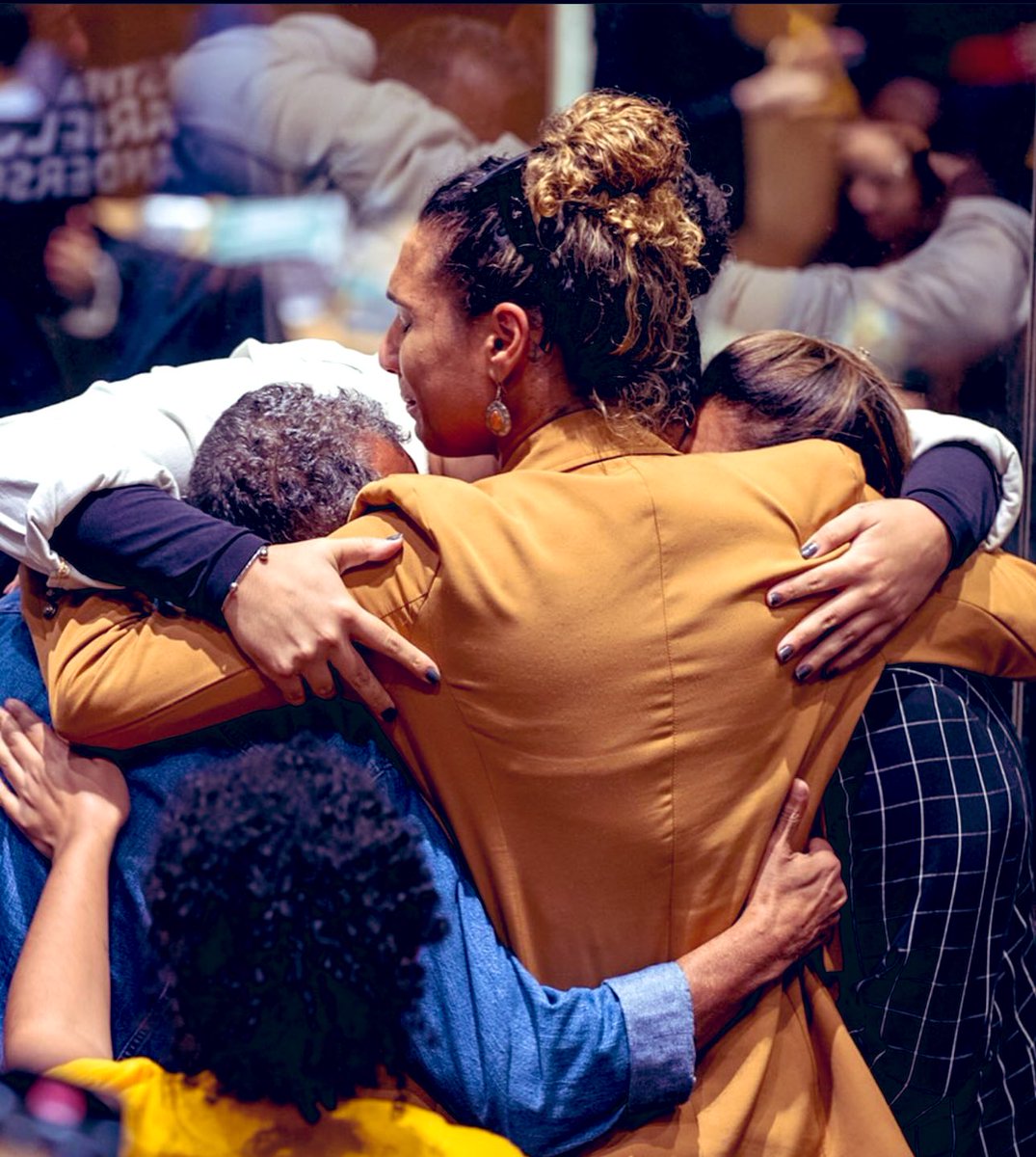 Justiça por Marielle e Anderson 😭🤍🌻