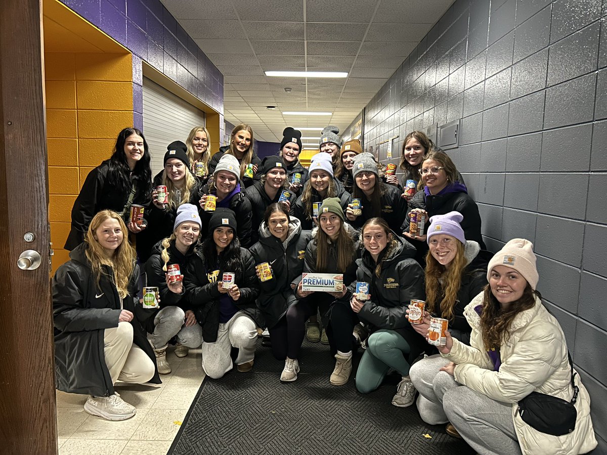 UWSP Softball tweet media