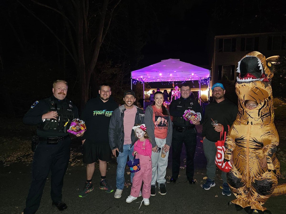 The 4-12 shift out enjoying a safe Halloween <a href="/NortonMaPolice/">Norton Police Dept.</a>