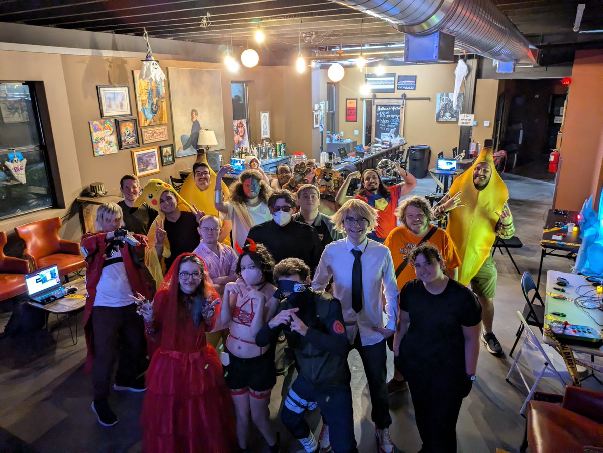 WhimFGC's tweet image. Some great costumes last night! Is that Freddy.....