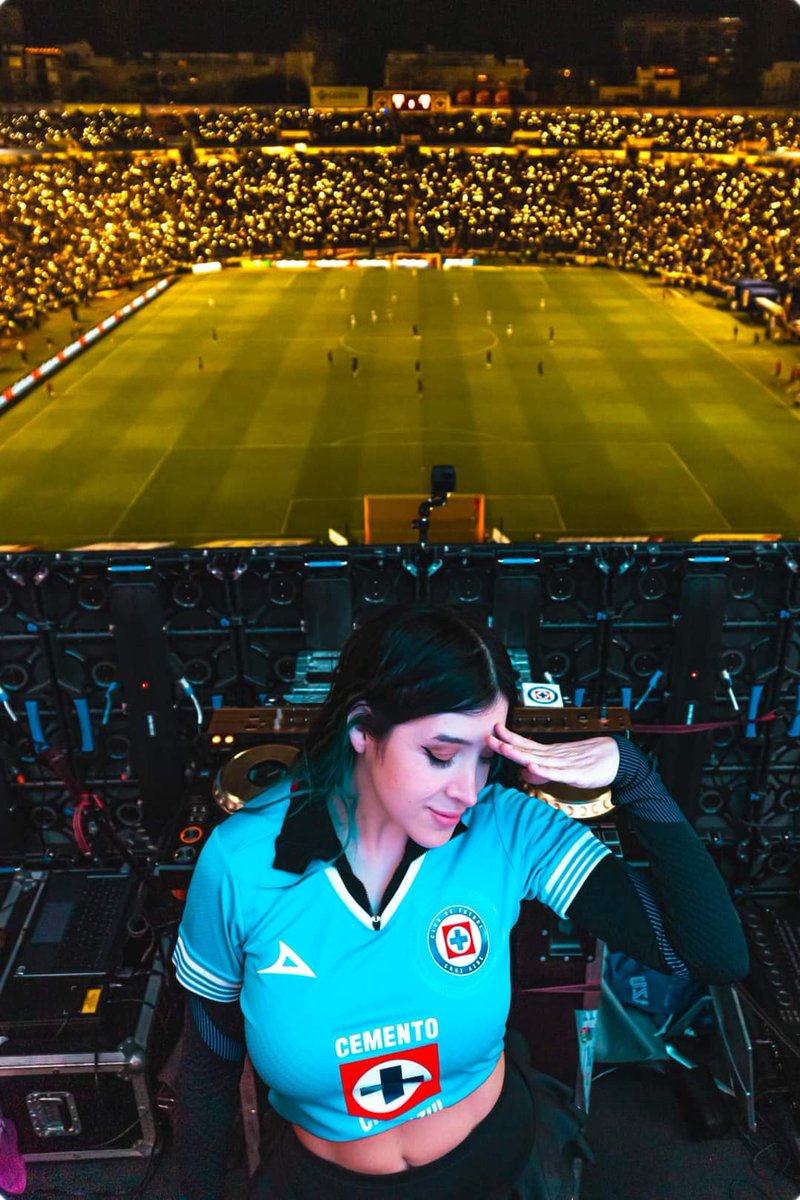 19jmss16's tweet photo. Si nunca dijiste este año es el bueno fallaste como aficionad@ de @CruzAzul https://t.co/I58SuXlZoa