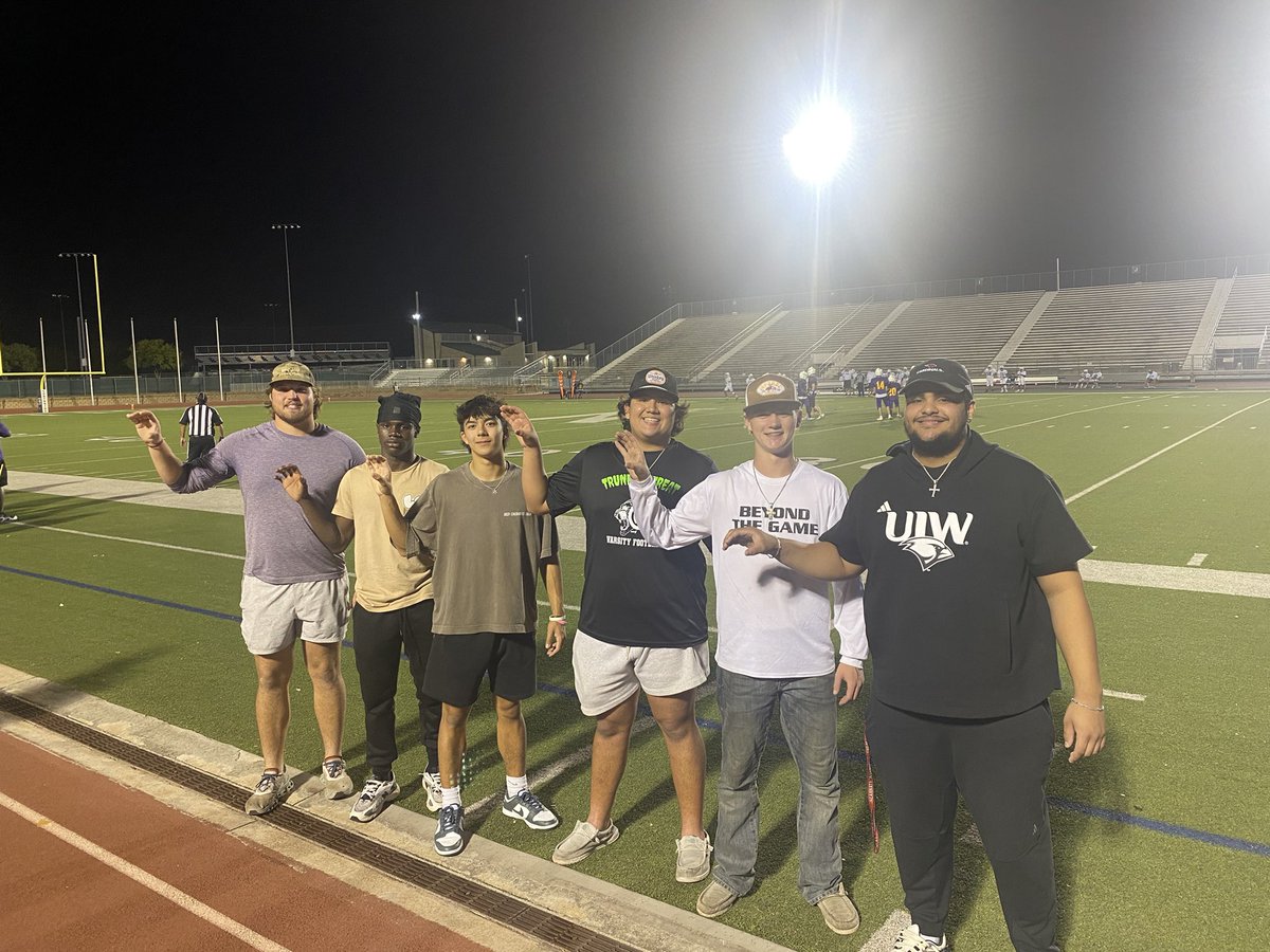 Clark, Texas🏈
Hawk Nation🏈