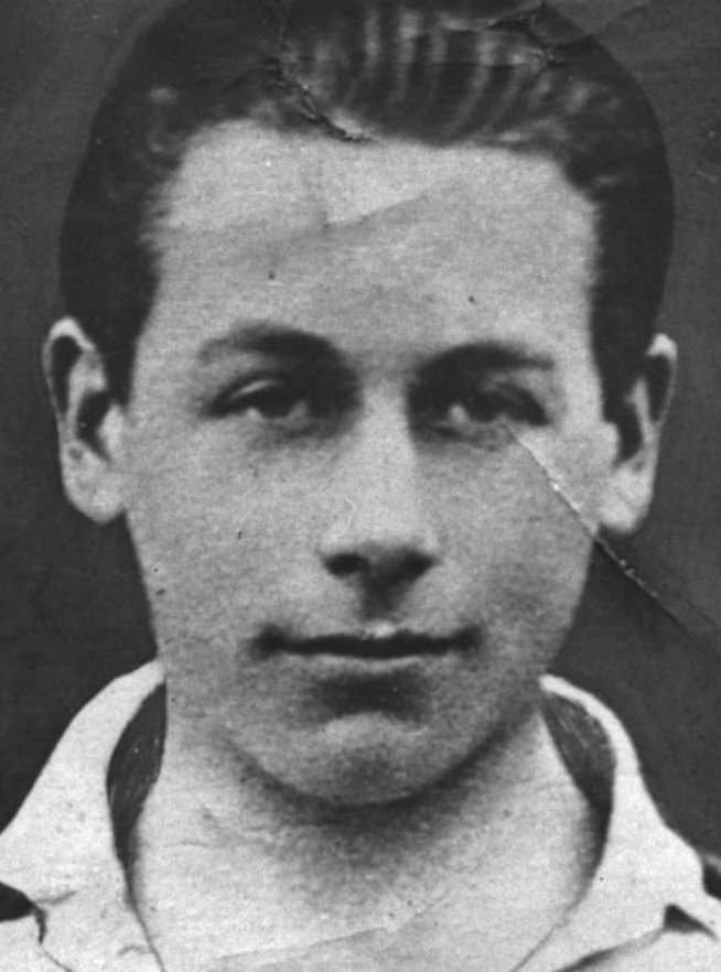 IrishRepubIic's tweet photo. "It is nothing, to give one's life for Ireland. I'm not the first and maybe I won't be the last. What's my life compared with the cause?”

Kevin Barry was executed #OnThisDay in 1920 aged 18 years old https://t.co/MsjZADtOng