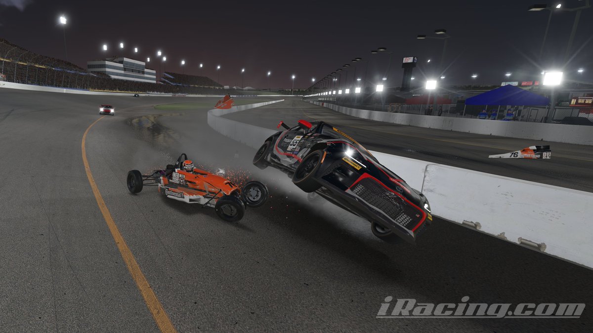 Dogathan's tweet image. Thank You @continentaltire @DWRshow and Staff!! #ContiBlunder here is @JustinParcher going for a ride🏁!! Next Week Oxford Plains in the Pro2 Jumpy truck #Weeeeee