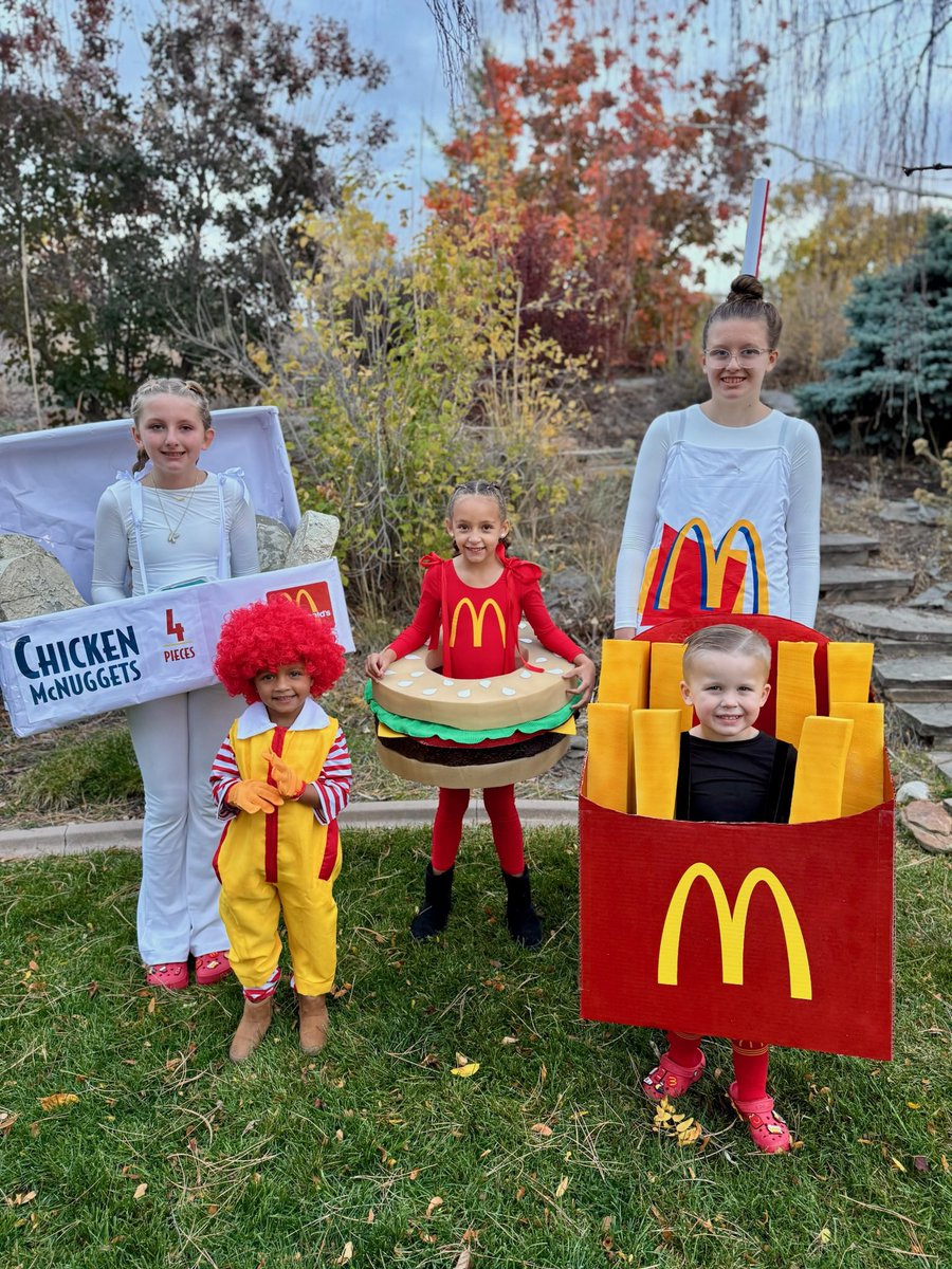 Happy meal!❤️🍔🍟<a href="/McDonalds/">McDonald's</a>