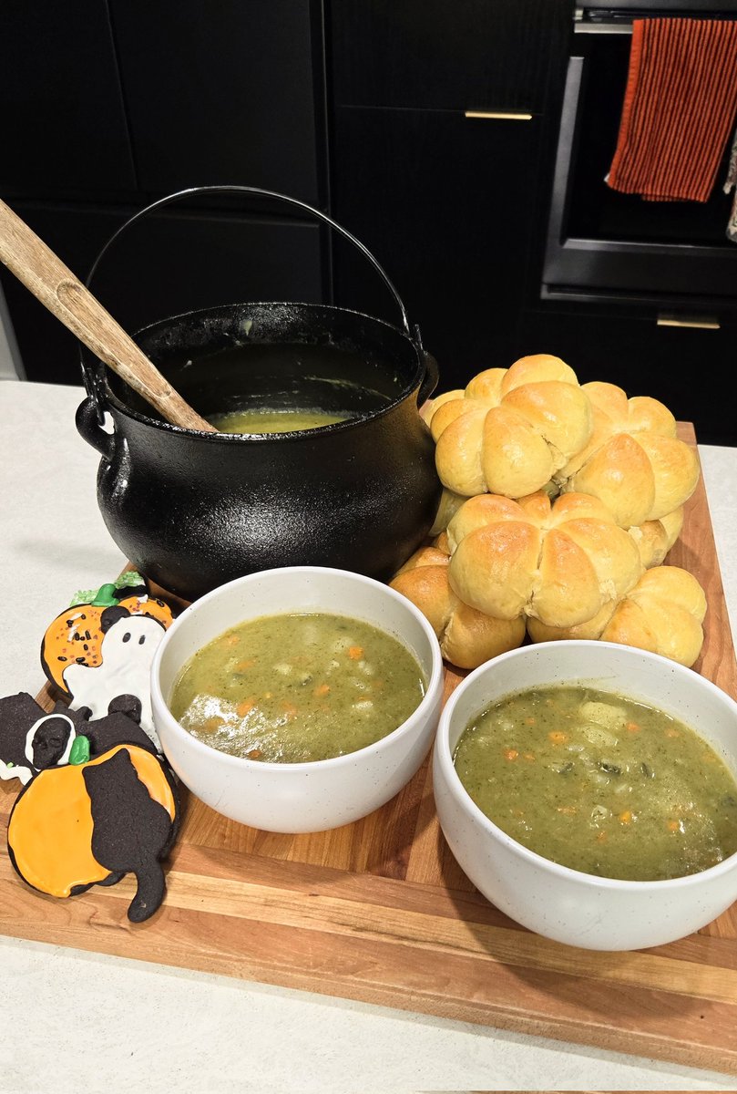 Happy Halloween 👻🎃

Dill pickle soup, pumpkin-shaped dinner rolls and chocolate cookies ☺️