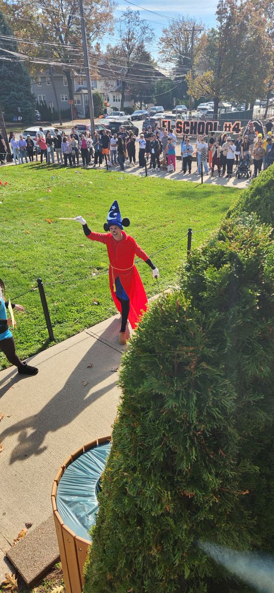 School4Penguins's tweet photo. Happy Halloween from S4!!! Awesome day! https://t.co/6ualyThC3v