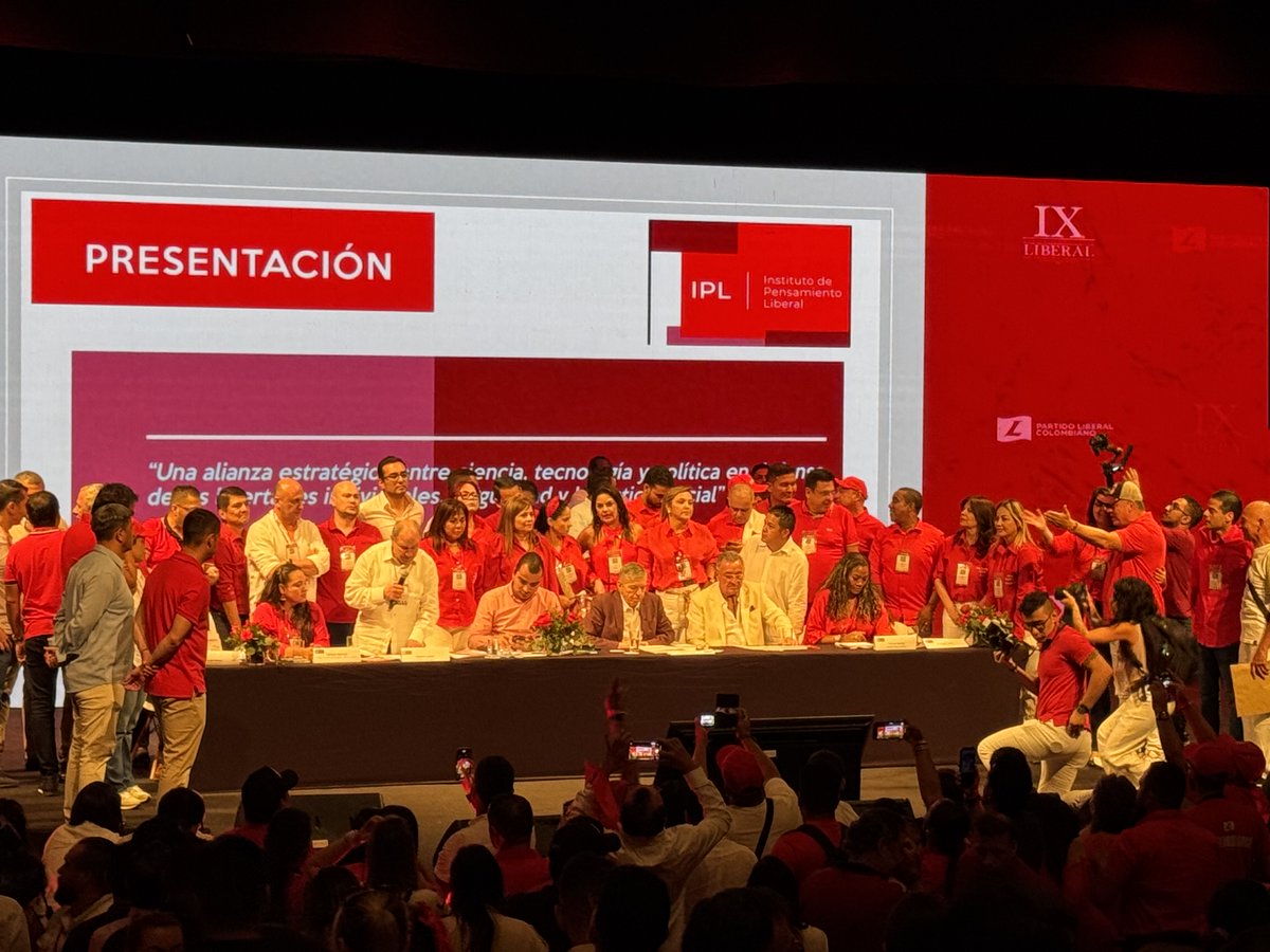 Reeligen a Cesar Gaviria como director único del Partido Liberal alertatolima.com/noticias/polit…