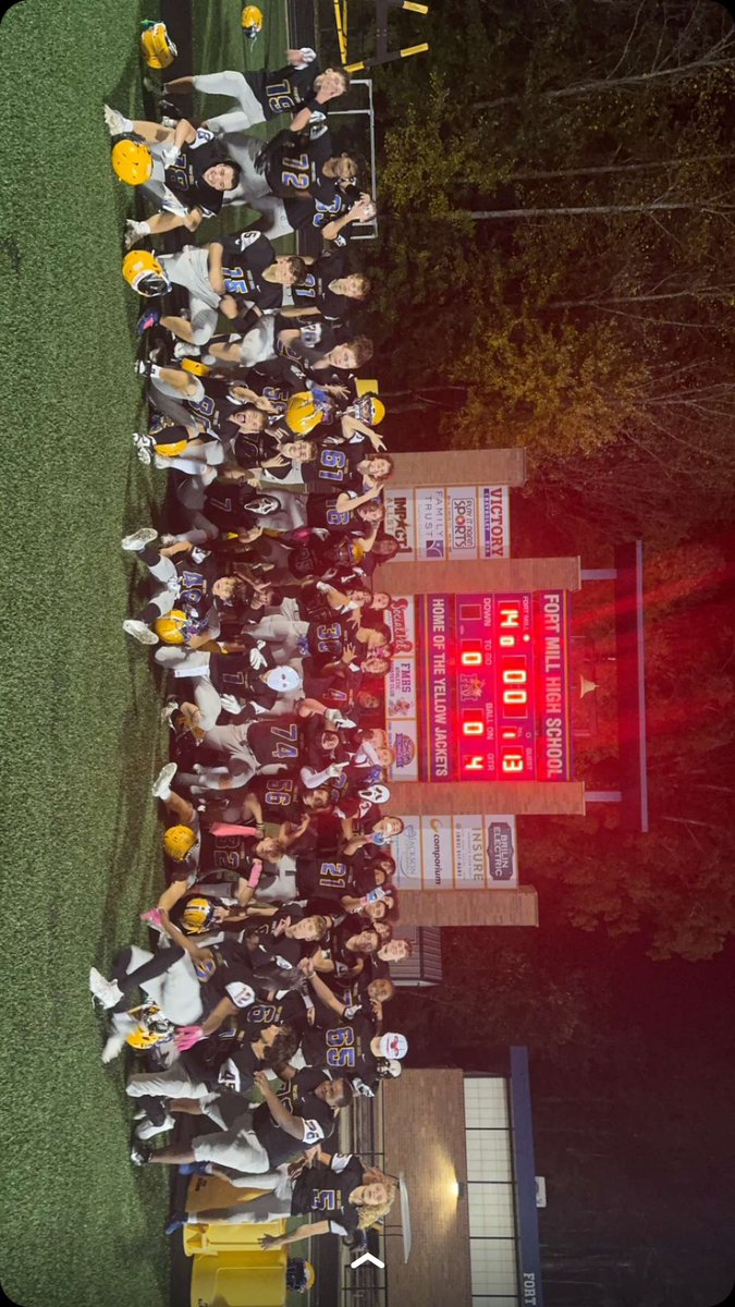 BrenndenCullen's tweet image. Some unfinished business this season but the #FIGHT this team has is unreal. 

#KingsOfTheMill  🏈 

GREAT JOB JV @FMHSFB23 ! @Coach_Jarvis_ @CoachHamilton7 @CoachJoeEdwards @CoachLeible