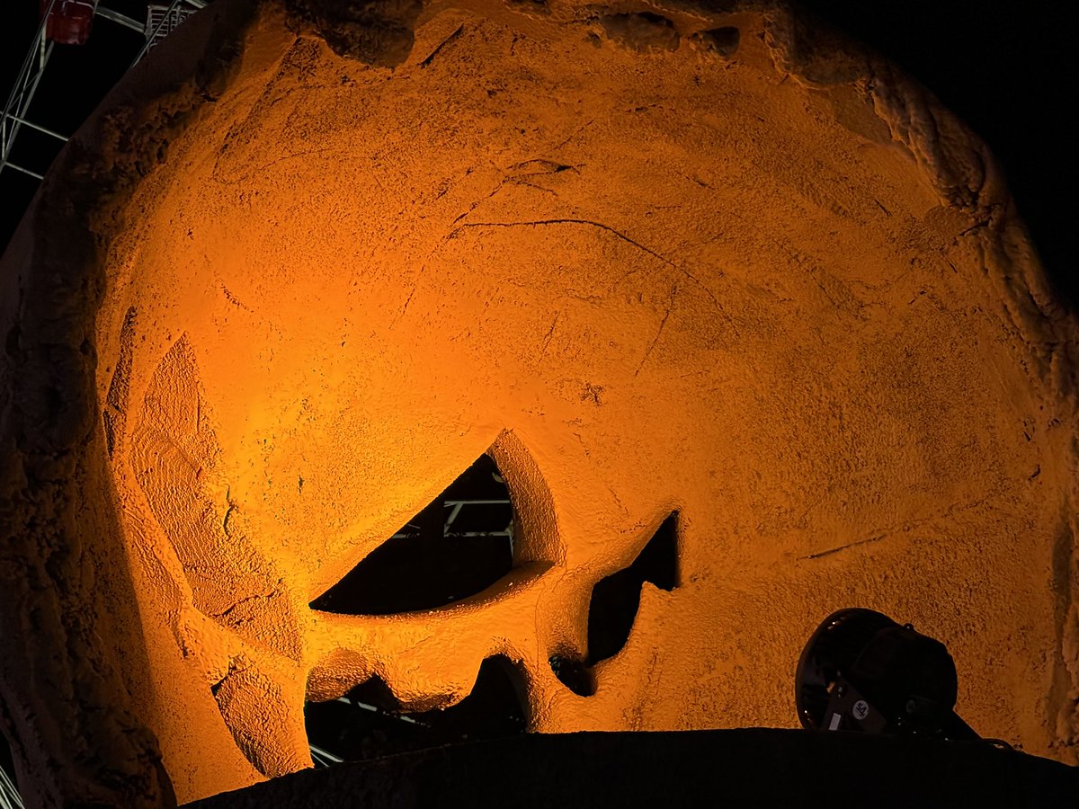FWOHF's tweet photo. #Halloween https://t.co/NSP69OHwIi