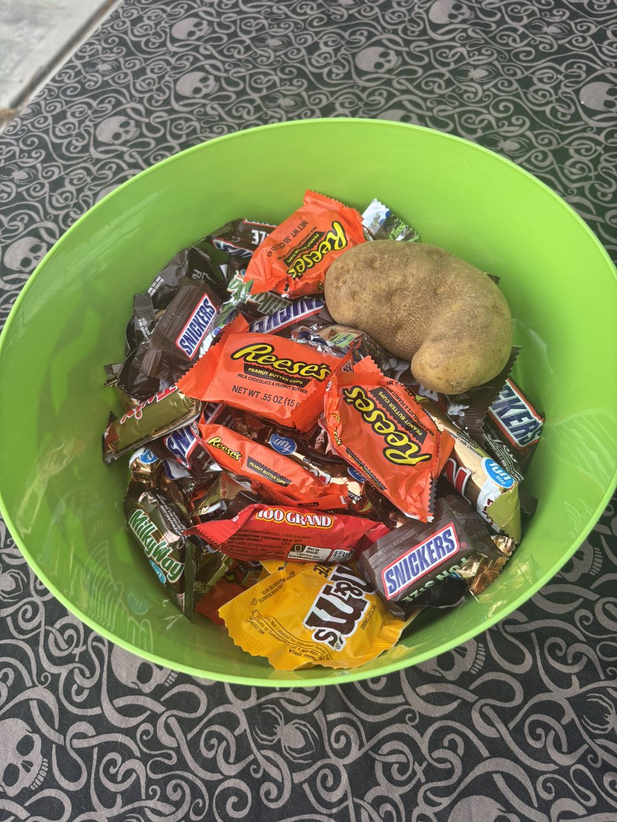 Kids could pick candy or a potato 
We have candy left but our 5lb bag of potatoes is gone 🤣🎃
Happy Halloween