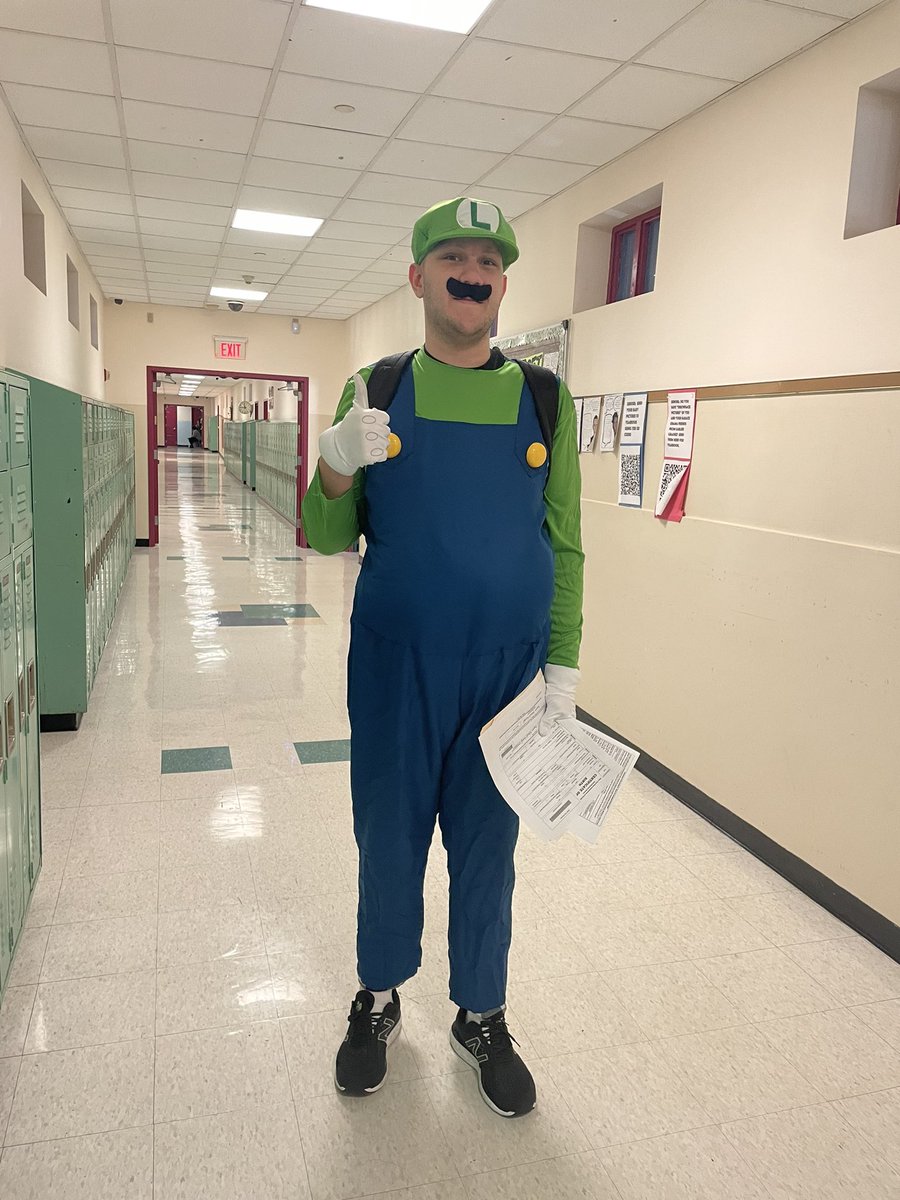 Barack Obama School for Social Justice tweet media