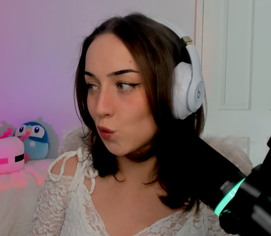 eatheraii's tweet photo. Live playing horror puzzles even tho i am TRASH at them
https://t.co/rDloYzs7VY https://t.co/9Via9ro1sO