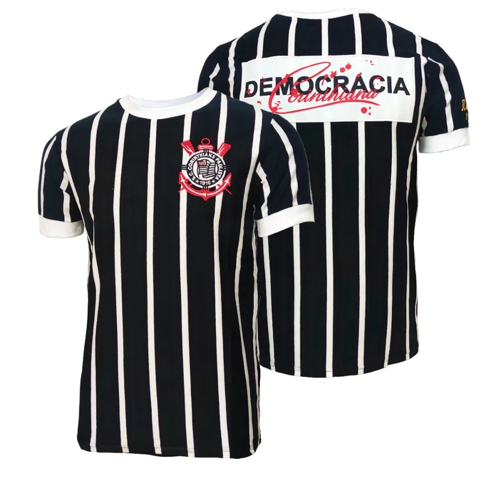 diegofsierra's tweet photo. @albo75 @Corinthians si algun rato estas en SP, en las tiendas de Poderoso Timao, venden todo tipo de camisas. Yo me compre una retro del '82 cuando jugaba socrates que me encanto! https://t.co/DX93ACOmxg