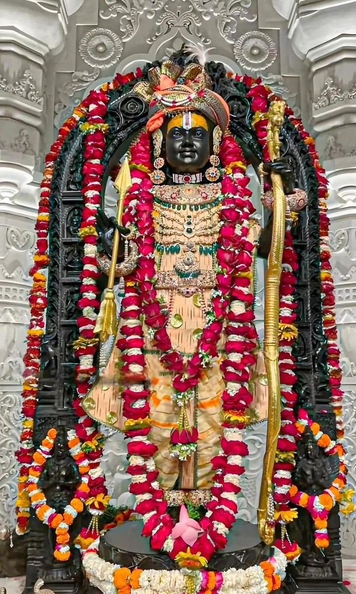 profsaritasidh's tweet photo. जगत के नाथ की सदा जय हो 
प्रभु चरणों मे बार बार वंदन 🙏 https://t.co/JYHbw5jSk8