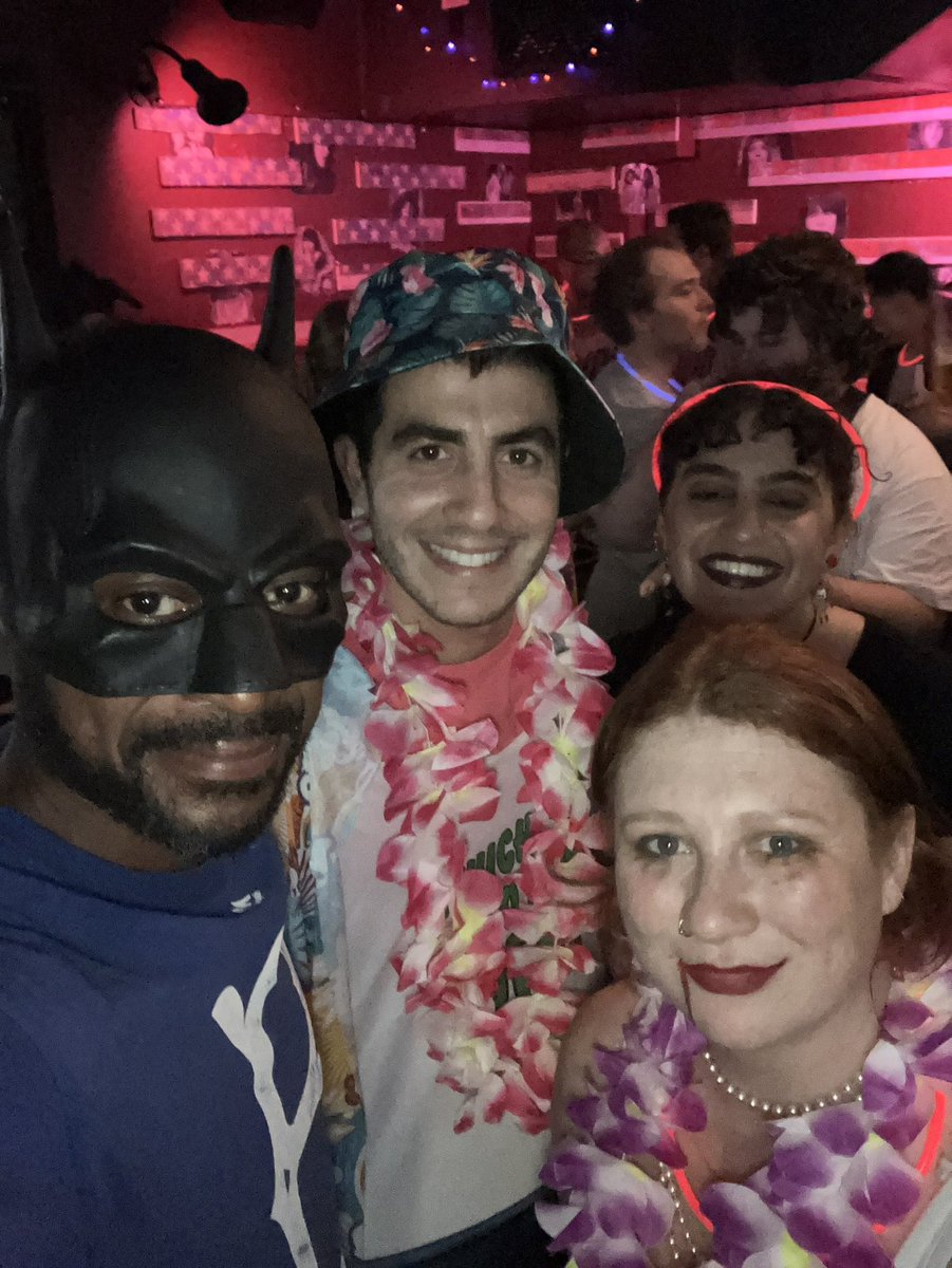 styles321's tweet image. Halloween night! 🎃 #Halloween