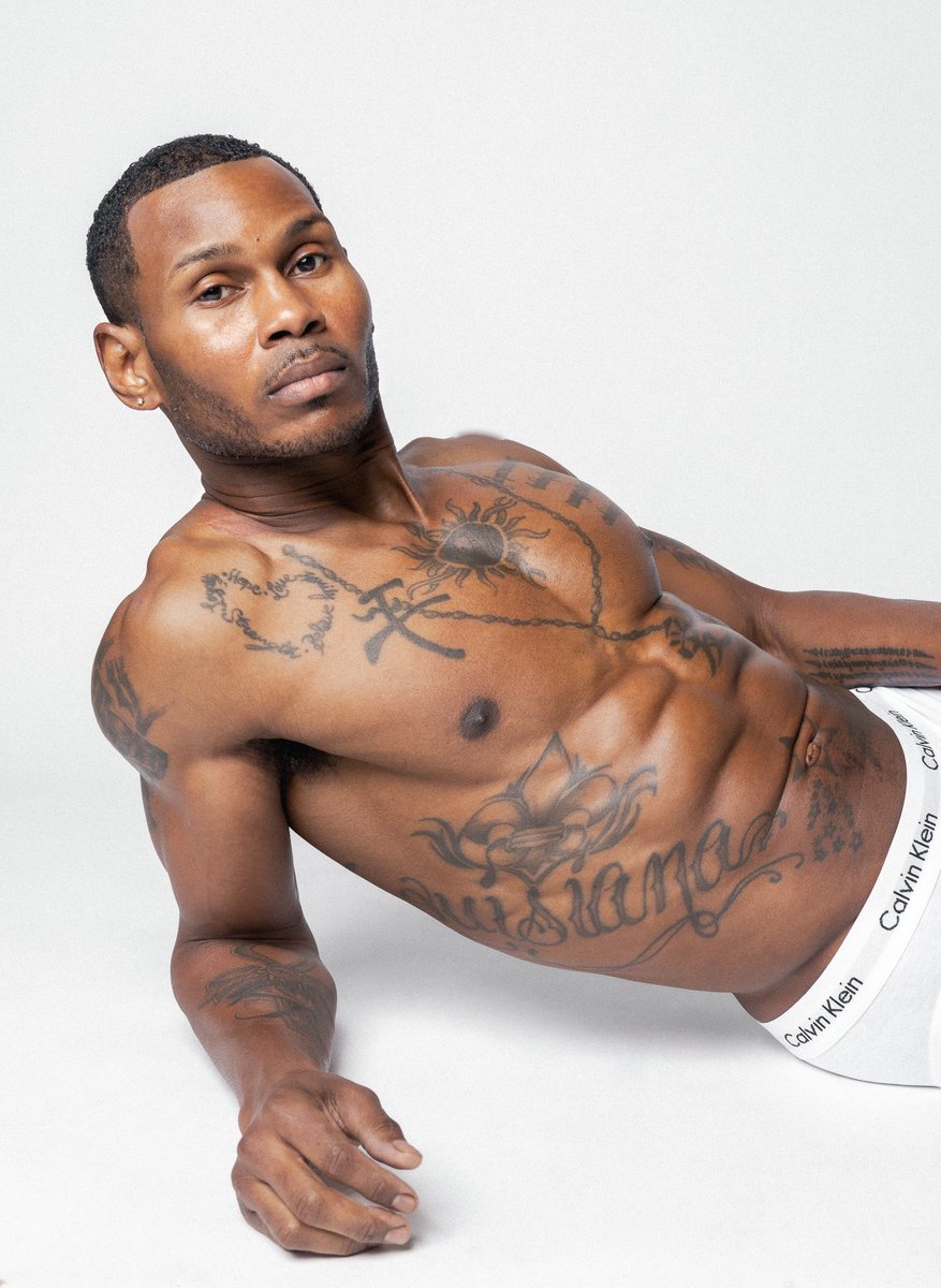 kdotimages's tweet photo. My Calvin’s @CalvinKlein https://t.co/CgRdFww273