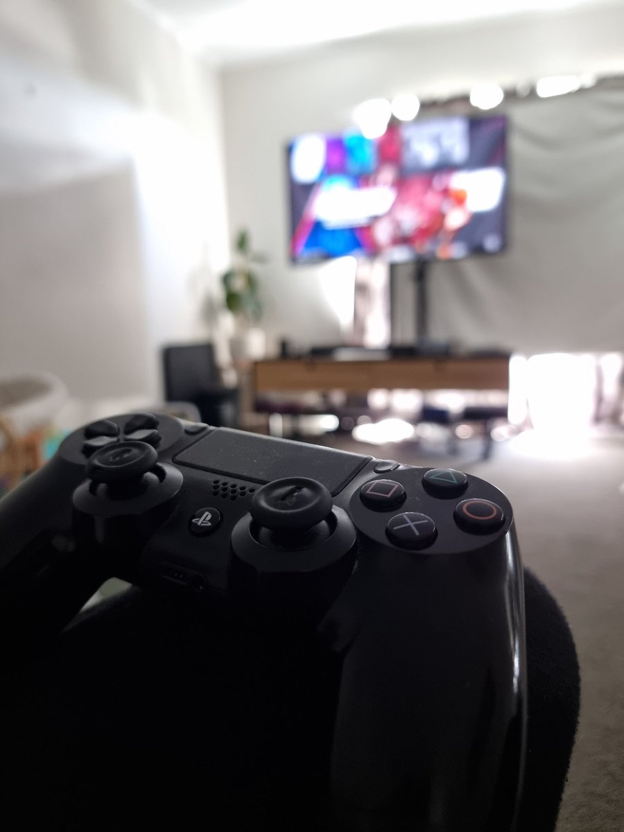 jepui's tweet photo. Naeexcite parin inner child ko tuwing nakakapaglaro ng games. 🤭 https://t.co/71hmJHpB1q