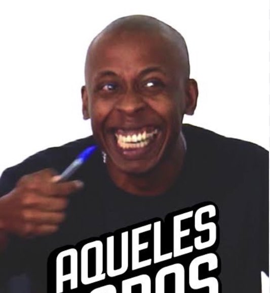 Aliine_mc's tweet photo. Poucas pessoas me fazem rir como esse cara aqui na boa passo maaaaal https://t.co/NqSwYJ4skg