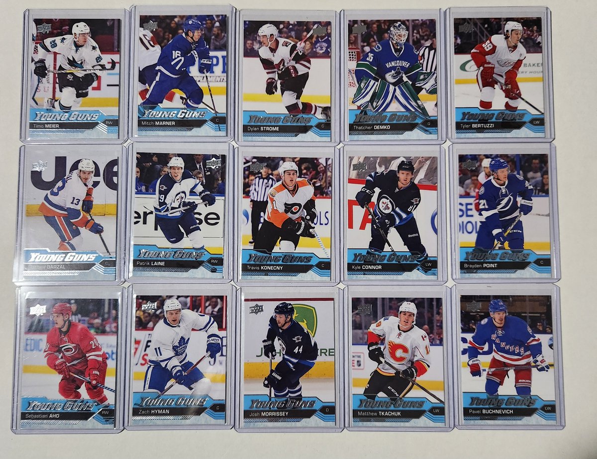 adamthanson's tweet photo. Planning on attending the expo and pulled some cards I plan to take to sell.  If anyone is interested in anything let me know.  Looking to sell only. https://t.co/0zU7G5Cbo5