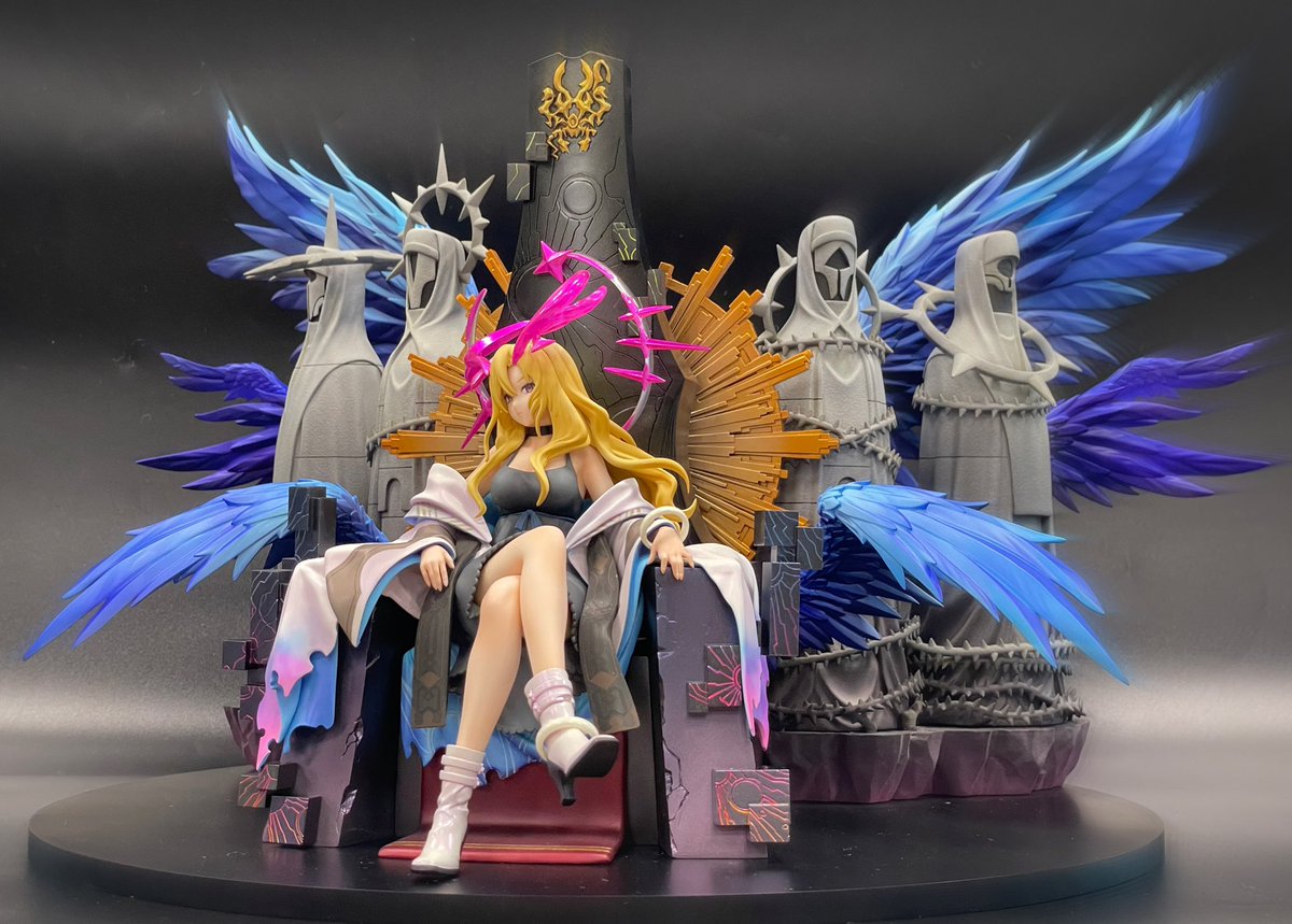 ハイクオリティーフィギュア 新生・堕天の王 ルシファー】 まじで