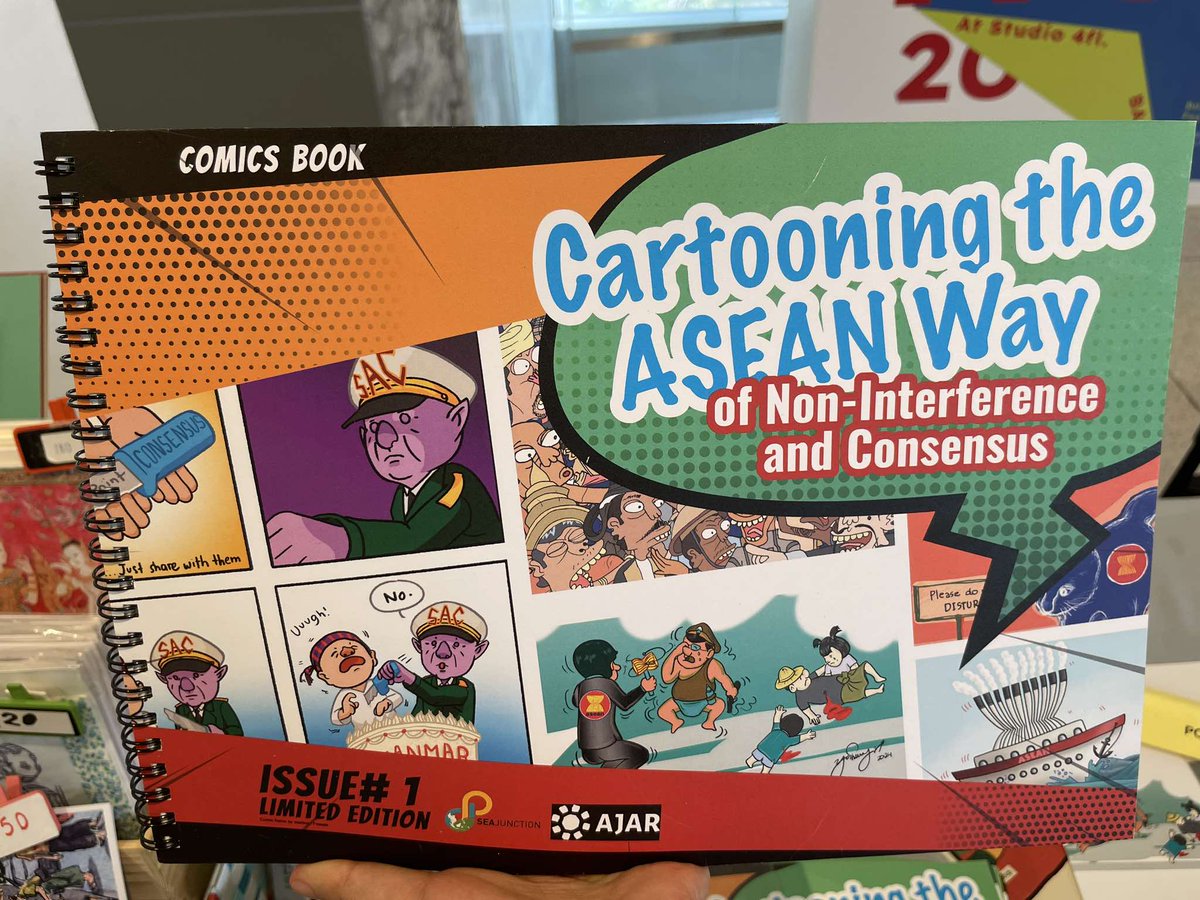 SEAJunction's tweet image. ❗️❗️Only 2 Days Left❗️

Please come and see the amzing comics and cartoons displayed at #Exhibition “Cartooning the #ASEAN Way of #NonInterference and #Consensus” on 1st Floor and 4th Floor , #BACC (Bangkok).
You can buy booklet and postcards at the exhibition.