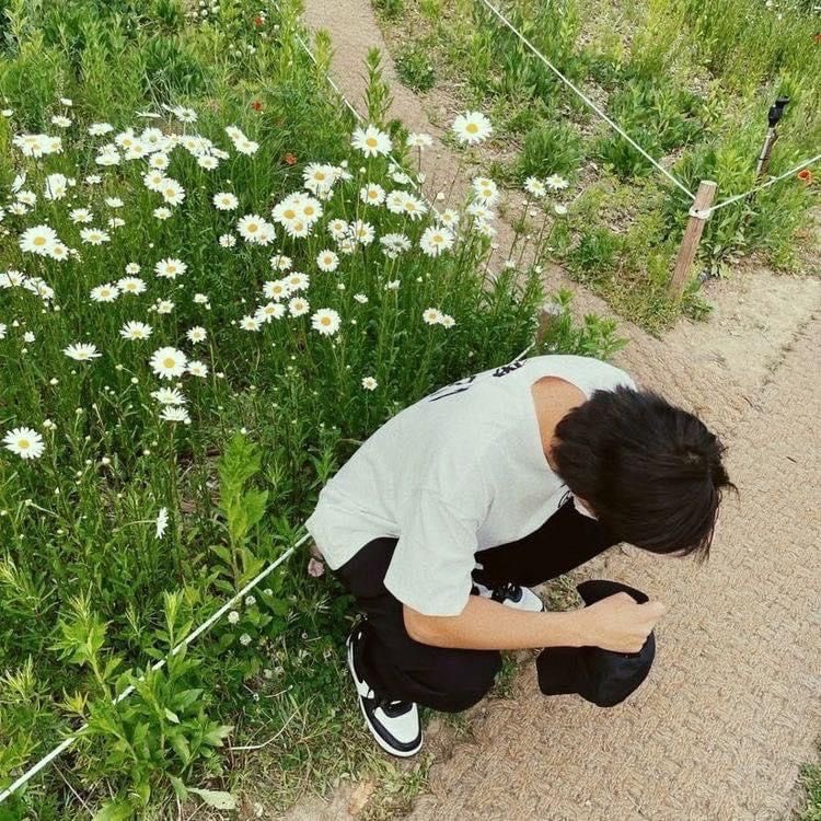 namjoon pics tweet media