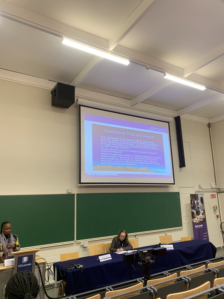 _ccrellin's tweet image. Extremely provocative and challenging yet exciting keynote by Bagele Chilisa on decolonizing methodologies and proposing a new indigenous methodological paradigm (also enjoyed some references to Australian scholars) @MethodsNET #methodsnet #decolonizingmethods
