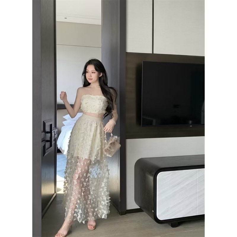 merliastore's tweet photo. #ส่งต่อ ชุดเกาะอกผีเสื้อ3D น่ารักมากงับ 
🧚🏻‍♀️ size s อก 32 เอว 26 สะโพก 36 
🧚🏻‍♀️ เสื้อยาว 8.5 กระโปรง 39 นิ้ว ซับในยาว 23 นิ้ว
💐 350 บาท รวมส่ง

#ส่งต่อเสื้อผ้ามือ2 #โล๊ะตู้เสื้อผ้า #ส่งต่อ #ส่งต่อเสื้อผ้า #ส่งต่อเสื้อผ้ามือสอง #ส่งต่อเสื้อผ้ามือสองสภาพดี https://t.co/cVzCXGrfJQ