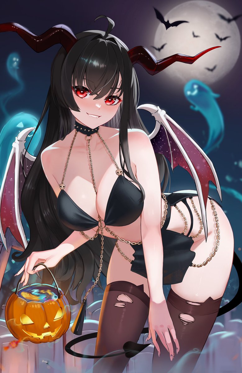 Hi my Darlings~

Sorry about the late arrival, Halloween is a very busy time for demons. 😌

Would you like a little treat to end off the holiday? 

If you like this post, maybe you’ll see the NSFW version 😉

🎨<a href="/Mirowinart/">Mirowin🖌️</a> 

#Vtubers #Halloween