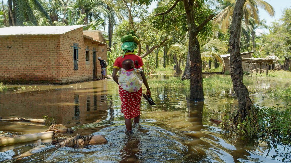 In East &amp; Central Africa, intense floods &amp; long dry spells devastate communities, stealing food &amp; hope, especially for #women &amp; #girls. At #COP29, CARE demands urgent climate action with #gender at its core! Invest in a just future for all! careclimatechange.org/care-cop29-pol… #ClimateJustice