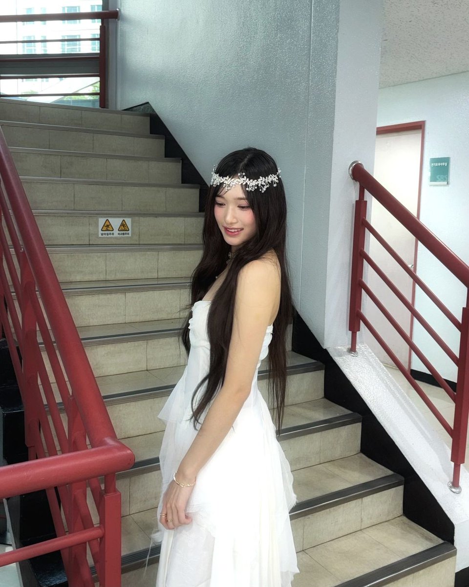 LEESEO. (@leeiseoh) / Posts / X