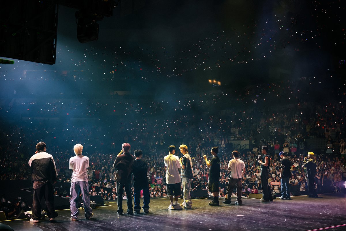 [17'S] 세븐틴 캐럿 👏👏 17 RIGHT HERE

HI SAN ANTONIO CARATs💎
우리 내일 또 만나요😘

#SEVENTEEN #세븐틴
#SVT_RIGHT_HERE_WORLDTOUR
#SVT_RIGHT_HERE_IN_SANANTONIO