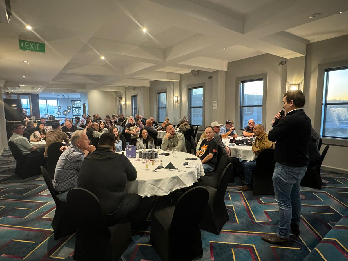TWU regional members dinner in Traralgon

Vic/Tas Director of Organising Sam Lynch spoke about the importance of growing the membership &amp; strengthening our presence in yards.
Great results like last year’s win for Saputo workers, only happen when we stick together &amp; stay focused.