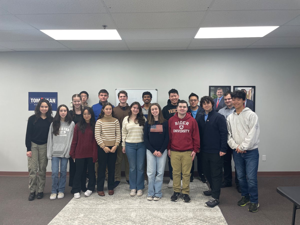 The strong and intelligent women of NJHSR beg to differ, <a href="/mcuban/">Mark Cuban</a>. 🇺🇸🐘