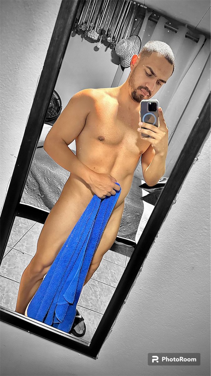 MaesdeCR's tweet photo. Papis ya siguen a @Adams9129 si no lo hacen vayan hacerlo tiene un perfil que está muy rico 🥵🔥 https://t.co/kAkav4rVBK