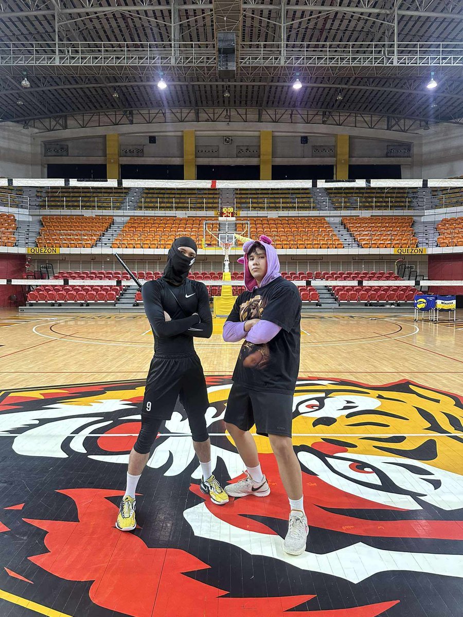 UST Golden Squad tweet media