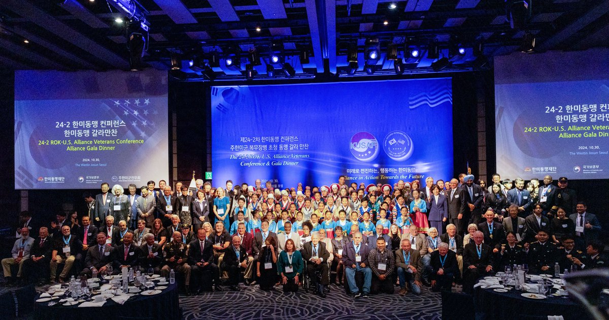 USForcesKorea's tweet photo. The 24-2 ROK-U.S. Alliance Conference and Gala Dinner in Seoul, hosted by KUSAF and KDVA,  brought together leaders from military, diplomatic, and civilian sectors to honor the enduring partnership between the ROK and U.S., strengthening our alliance and ensuring peace. https://t.co/Xm3YfNfYRf