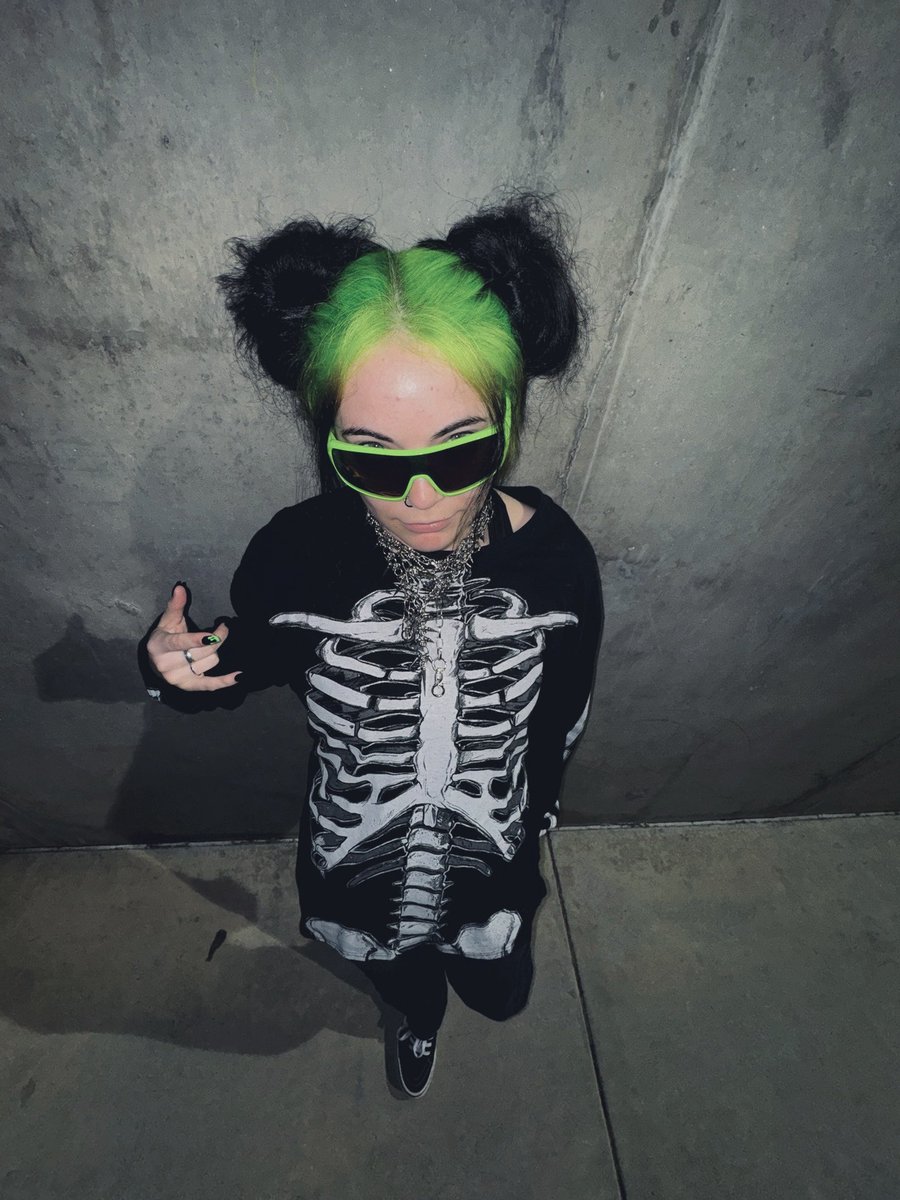 _hey_ally's tweet photo. Duhh https://t.co/DSXXEhnSRK