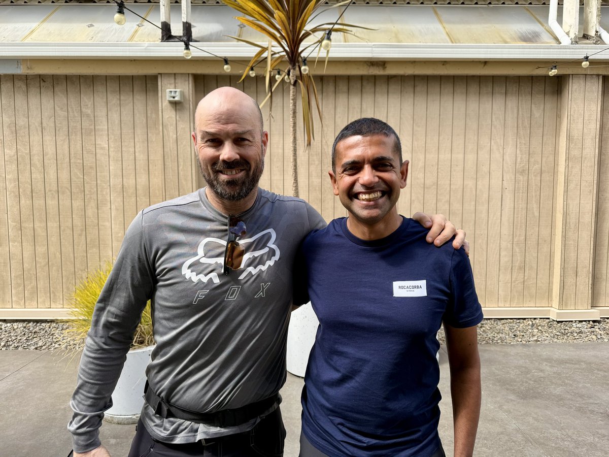 Chandima aka Chan (@chandimak) on Twitter photo It’s been a while but at the same time it felt like it was yesterday! Amazing to catch up with <a href="/darrylb/">Darryl Burling</a> today 🤓 #oldschoolnerds It’s been a while but at the same time it felt like it was yesterday! Amazing to catch up with <a href="/darrylb/">Darryl Burling</a> today 🤓 #oldschoolnerds