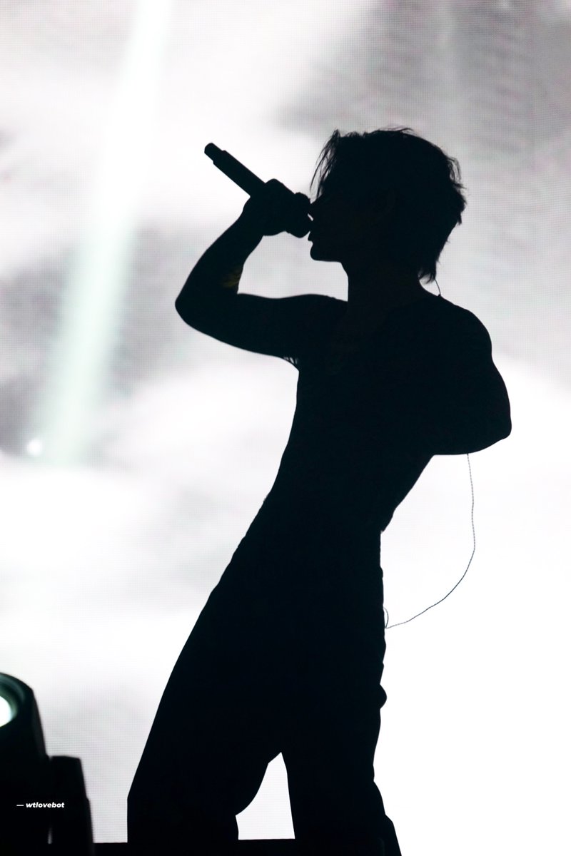 OH THAT WAIST