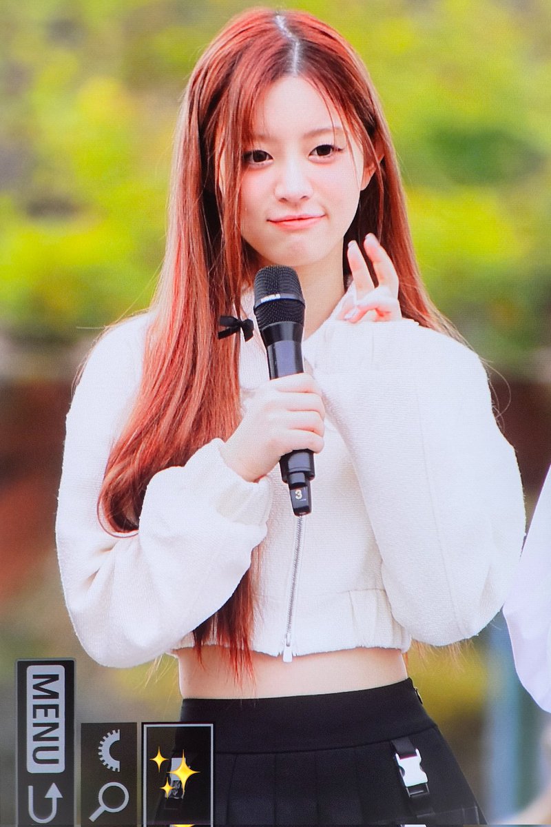 241101 뮤직뱅크 미니 팬미팅 

#아일릿 #ILLIT 
#민주 #MINJU