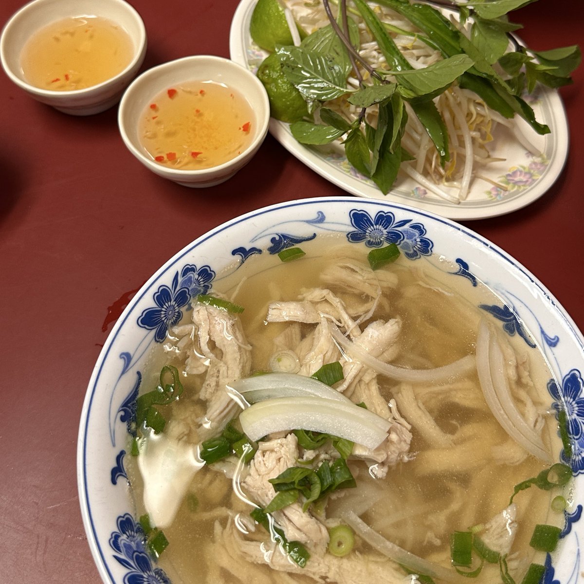 manmeaat's tweet photo. idk who cares but i finally got my pho https://t.co/CveEBxkfeq