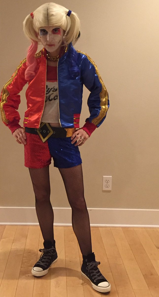 apleewrites's tweet image. Happy Halloween, ya'll. I've been known to dress as my favorite protagonists, but I chose one of my all-time favorite villains this year instead. #halloweencostume #WritingCommunity #momswritersclub